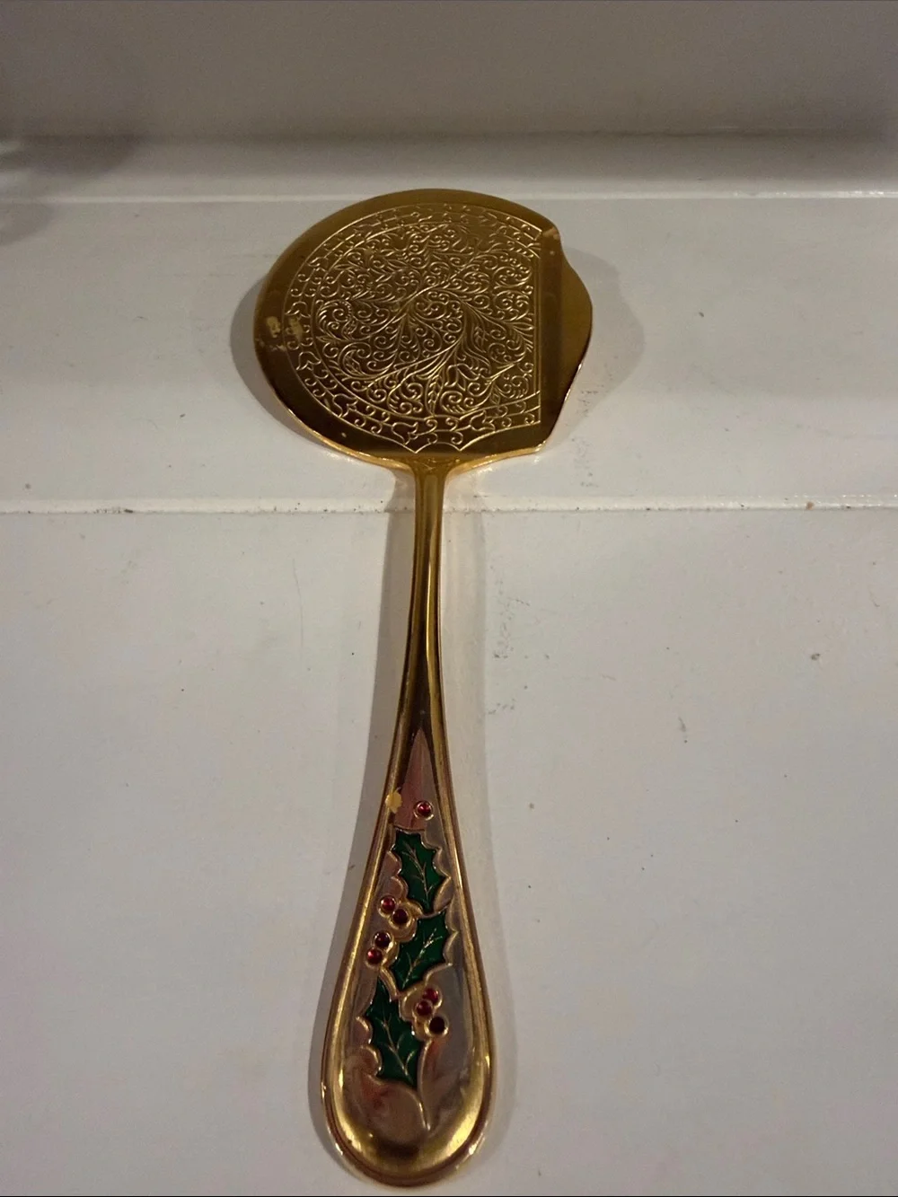 Retroneu Vintage Gold Decorative Hand Mirror with Green Holly Accent
